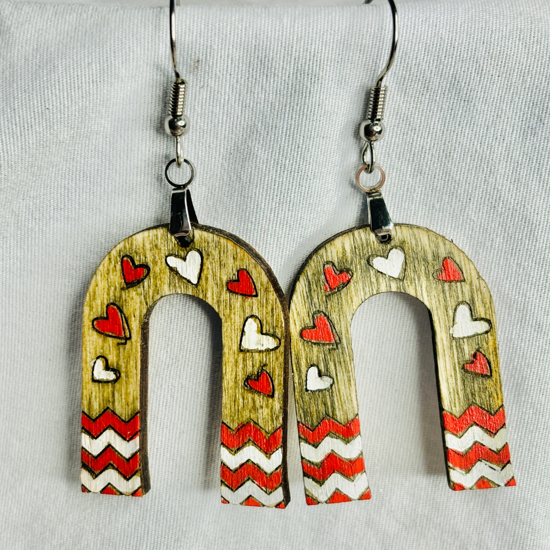 Horseshoe Hearts Earring