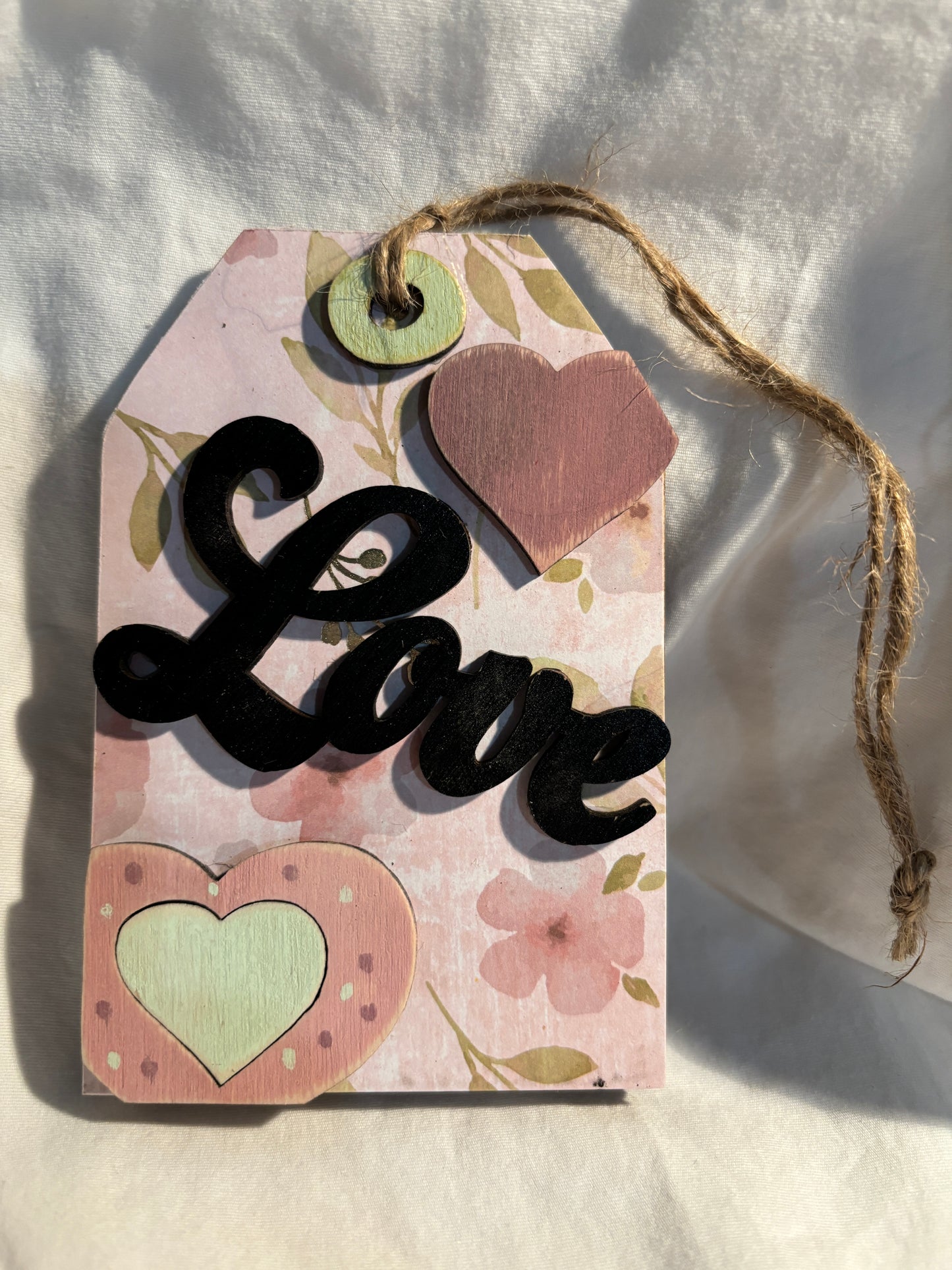Love Valentine Tag