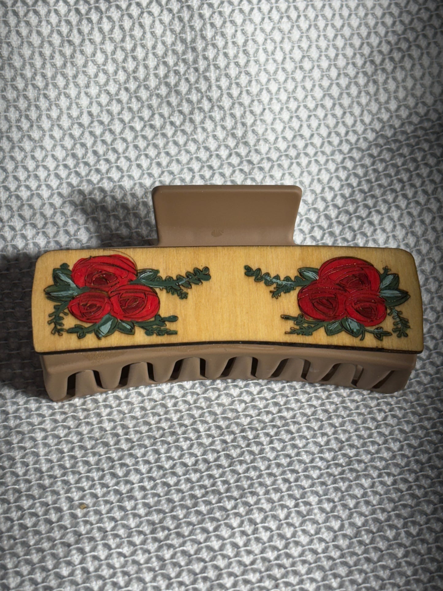 Corner Red. Rose Hair Clip